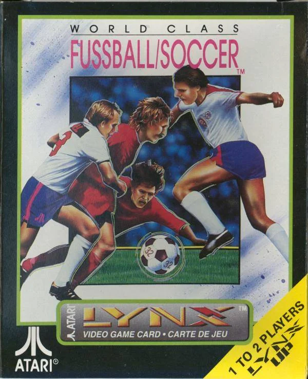 Portada de World Class Fussball/Soccer per a Atari Lynx amb futbolistes disputant una pilota i una franja que anuncia un o dos jugadors.