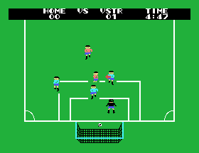 Jugada de Champion Soccer concentrada davant d’una porteria, amb futbolistes dins i al voltant de l’àrea.