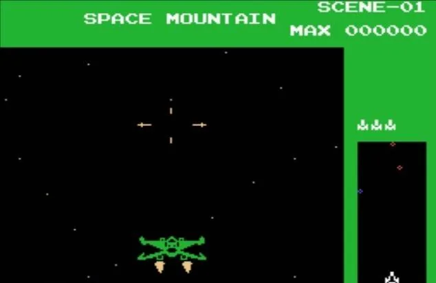 Combat exterior de Space Mountain amb la nau verda, la mira, el radar i els indicadors laterals.