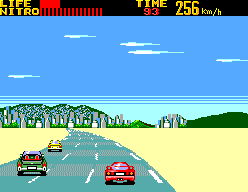 Persecució d’un cotxe verd a Battle OutRun amb els indicadors de vida, nitro, temps i velocitat visibles.