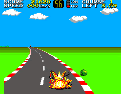 Caiguda en flames al marge dret de la carretera de Hang-On.