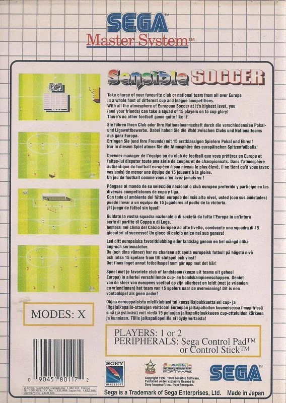 Contraportada europea de Sensible Soccer: European Champions per a Sega Master System, amb textos multilingües i captures del joc.