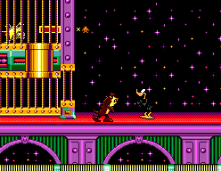 Taz i l’Ànec Daffy en una passarel·la d’un escenari espacial