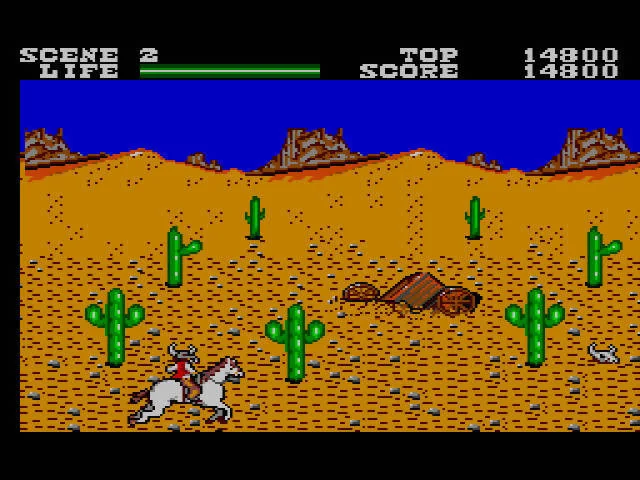 Lightning cavalca per un desert amb cactus mentre un genet enemic travessa l’escena.